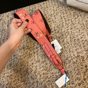 New coach shoulder strap with floral design